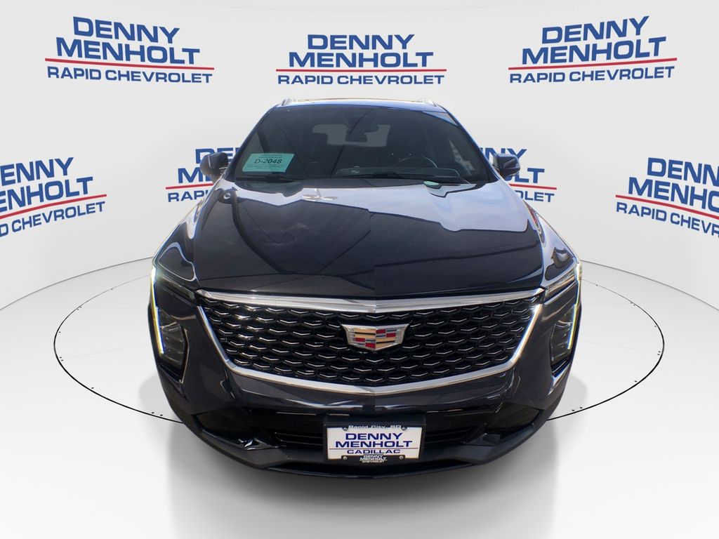 2025 Cadillac XT4