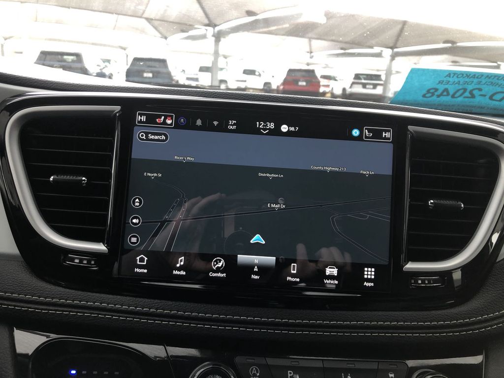2025 Chrysler Pacifica