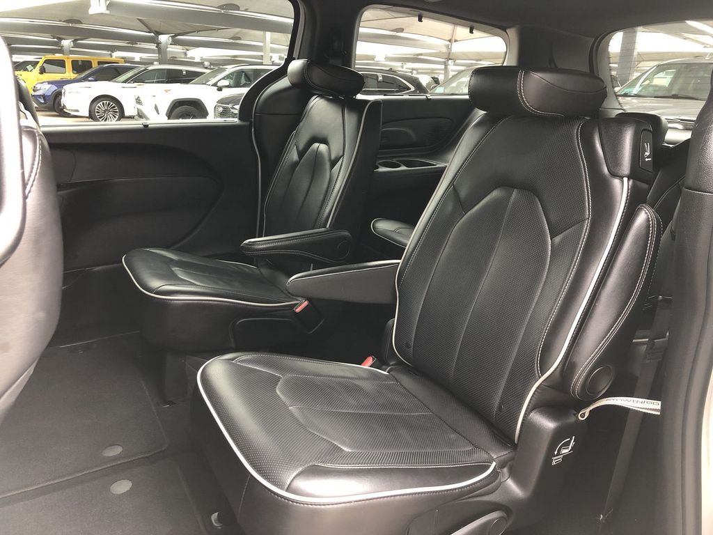 2025 Chrysler Pacifica