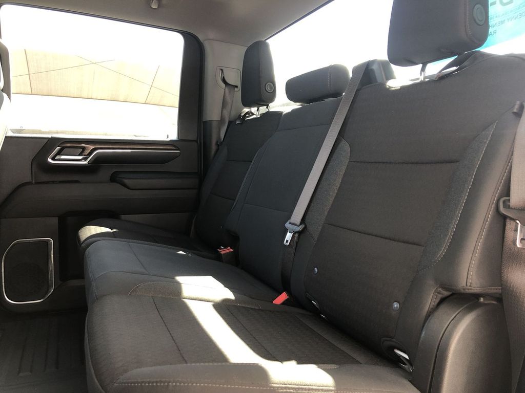 2024 Chevrolet Silverado 3500