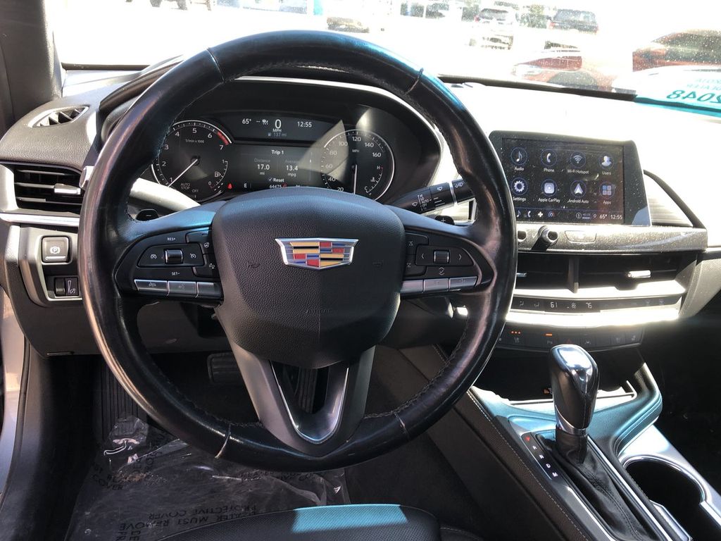 2023 Cadillac CT4