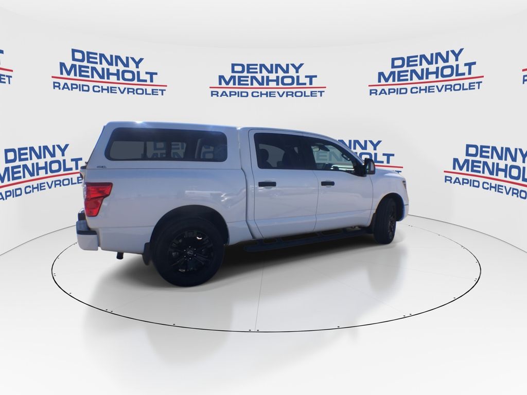 2024 Nissan Titan