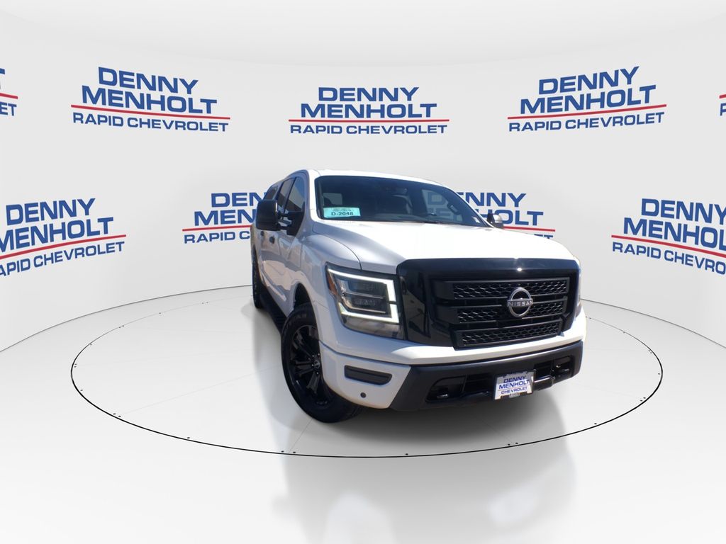 2024 Nissan Titan