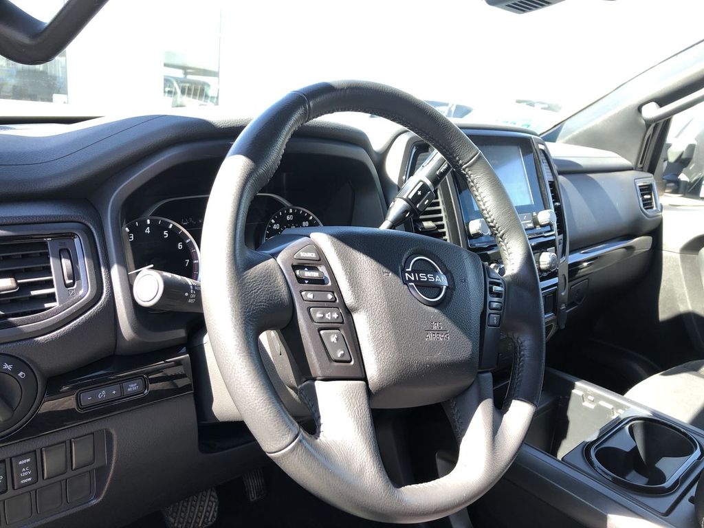 2024 Nissan Titan