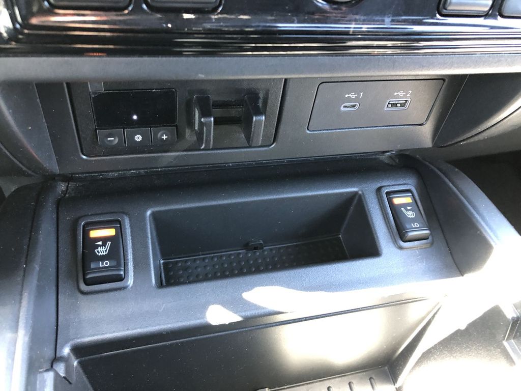 2024 Nissan Titan