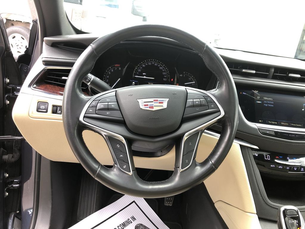 2019 Cadillac XT5