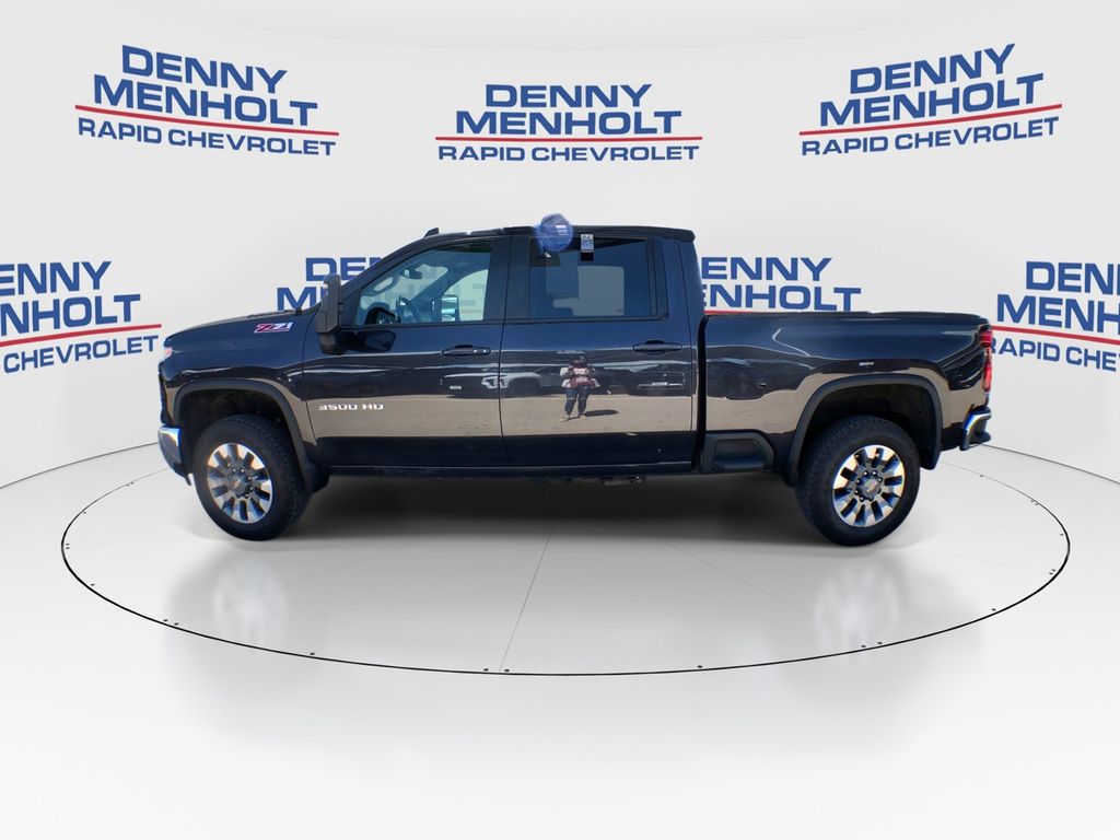 2024 Chevrolet Silverado 3500