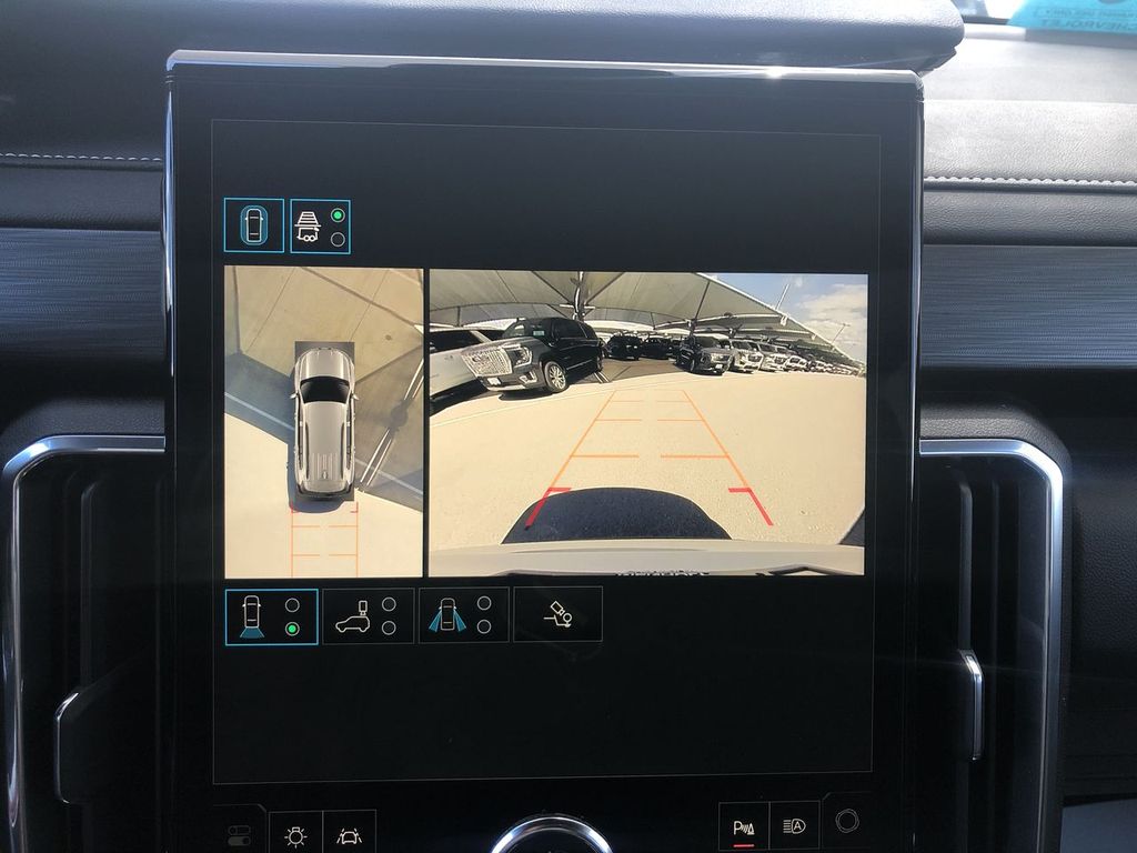 2025 GMC Acadia