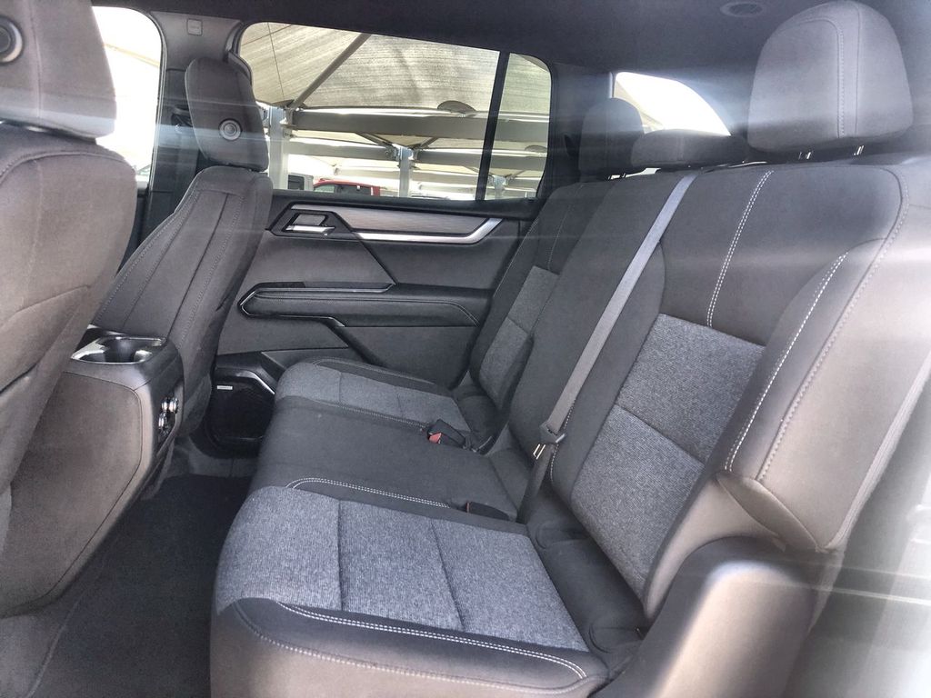2025 GMC Acadia