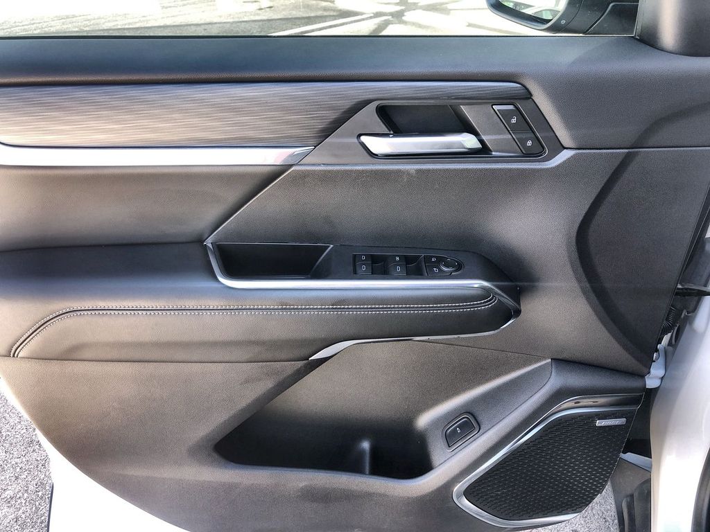 2025 GMC Acadia
