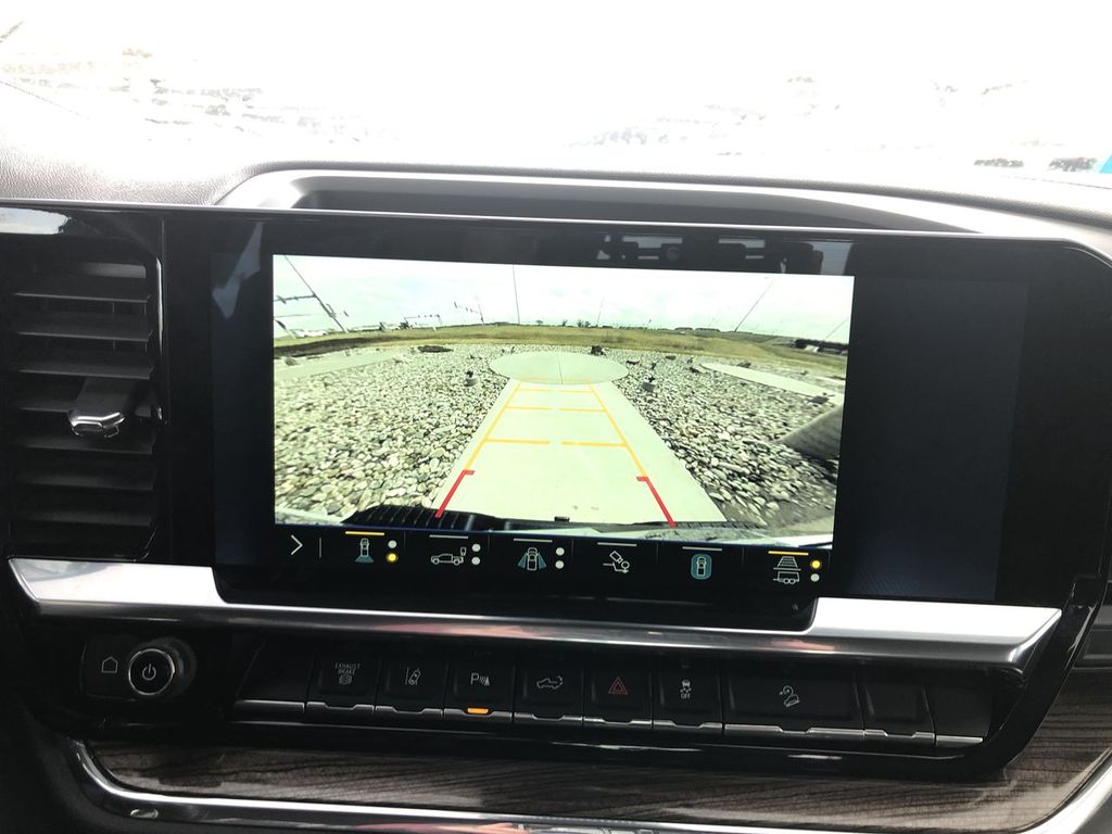 2025 Chevrolet Silverado 3500