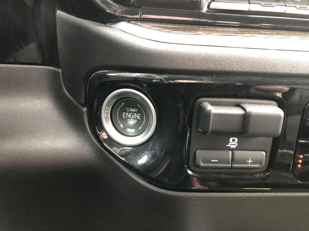 2025 Chevrolet Silverado 3500