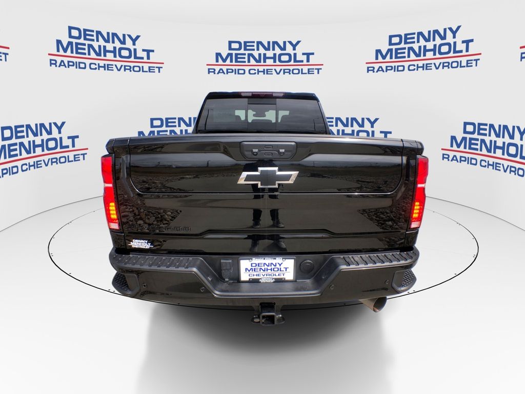 2025 Chevrolet Silverado 3500