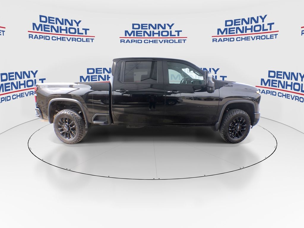 2025 Chevrolet Silverado 3500