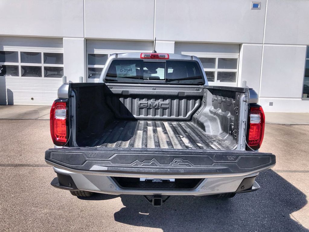 2024 GMC Canyon