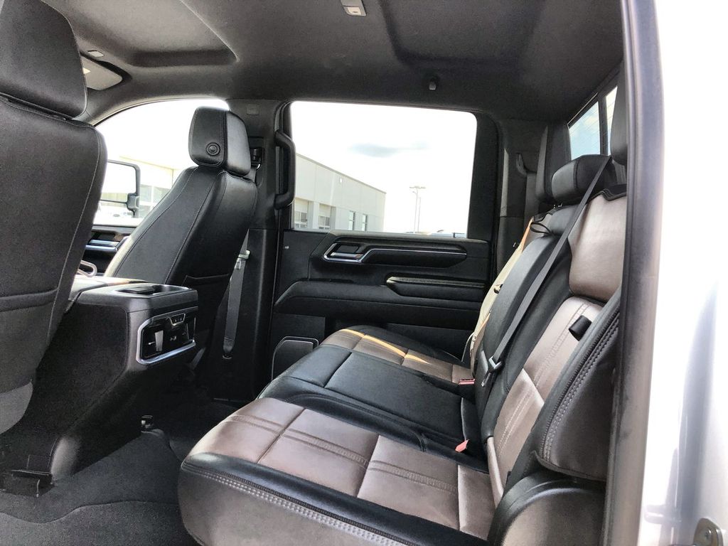 2024 Chevrolet Silverado 3500