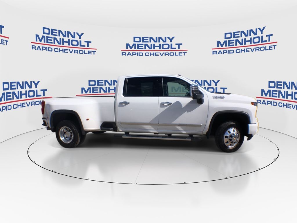 2024 Chevrolet Silverado 3500