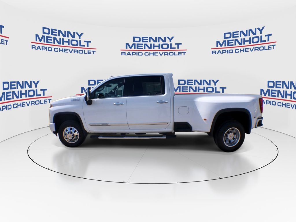 2024 Chevrolet Silverado 3500