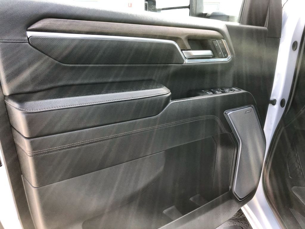 2024 Chevrolet Silverado 3500