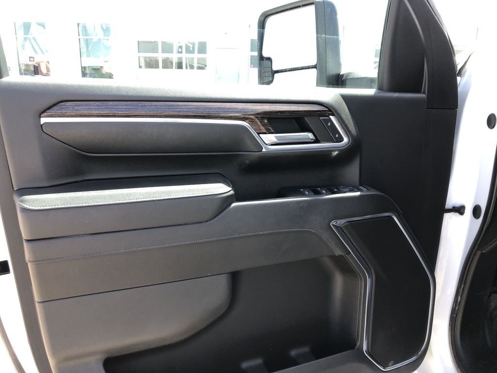 2024 GMC Sierra 3500