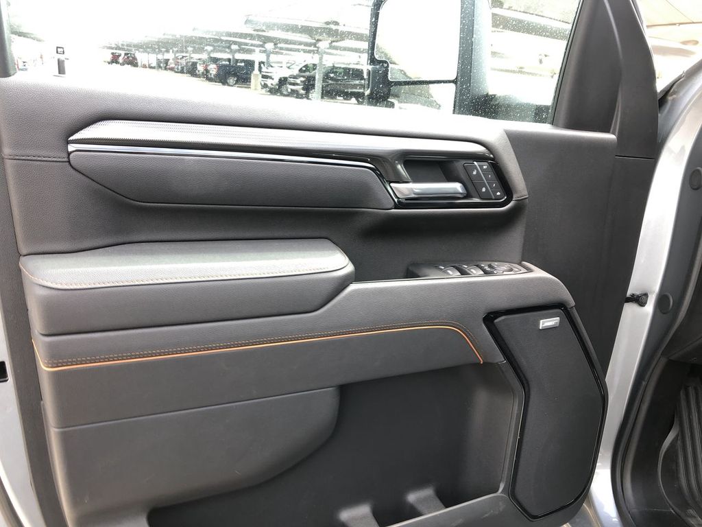 2025 GMC Sierra 3500