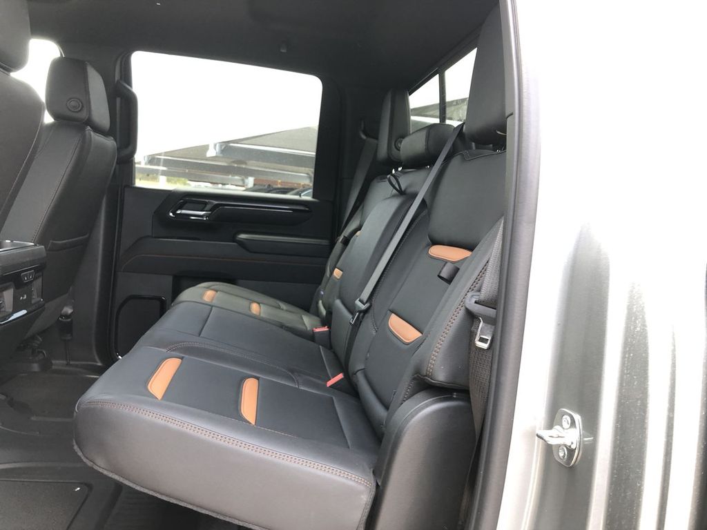 2025 GMC Sierra 3500