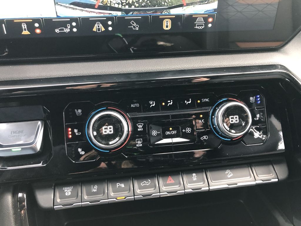 2025 GMC Sierra 3500