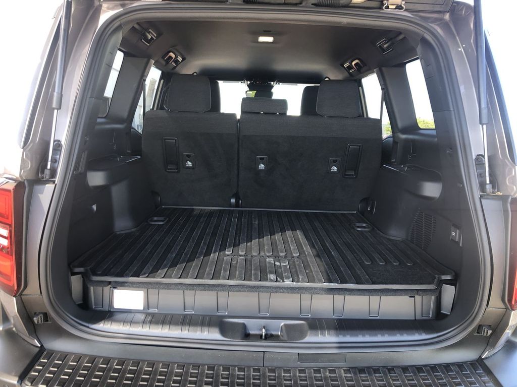 2024 Toyota Land Cruiser