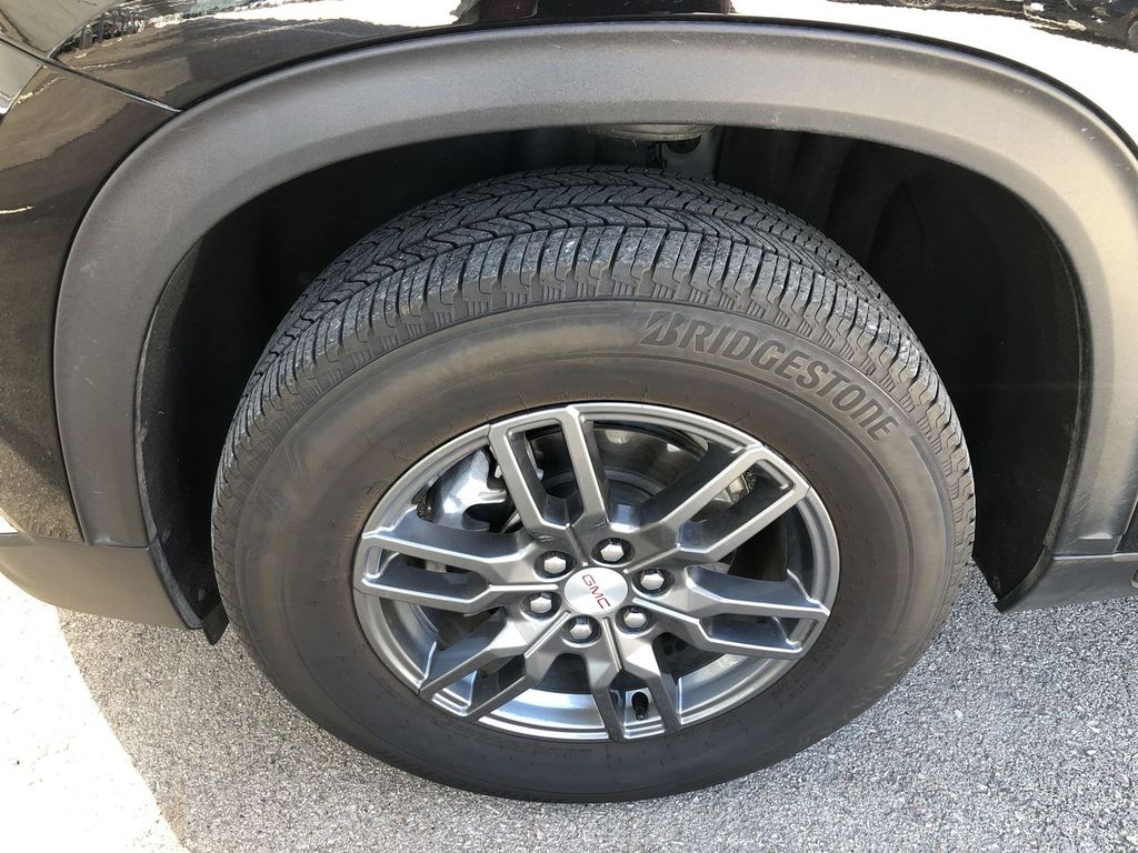 2025 GMC Acadia