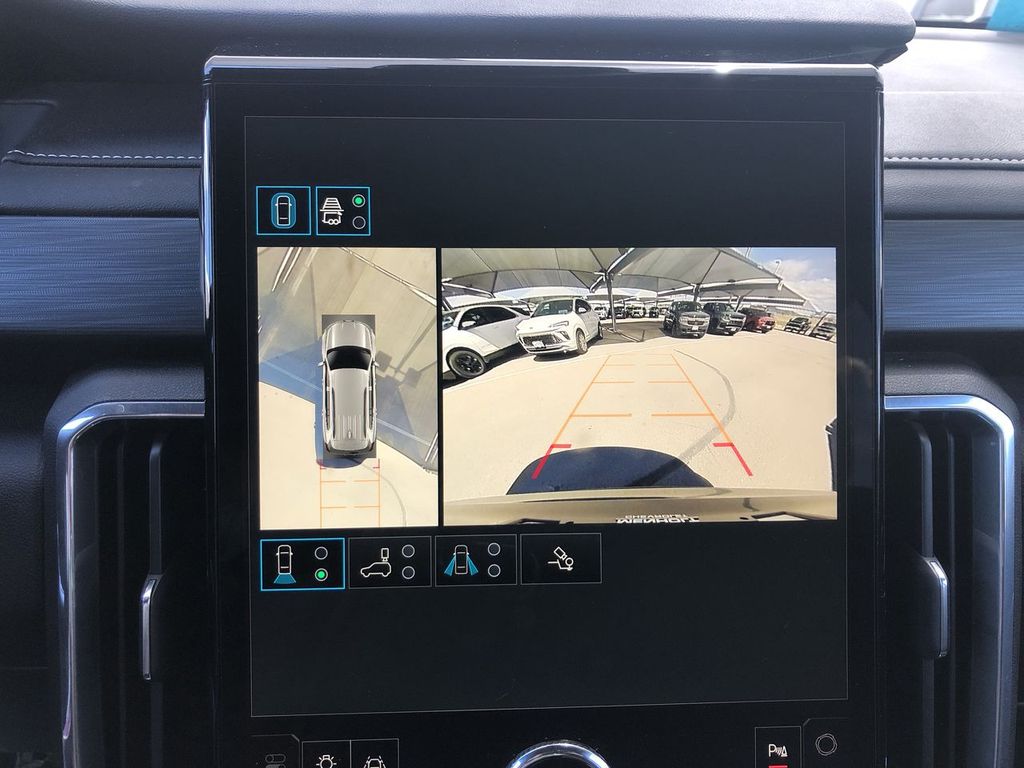2025 GMC Acadia
