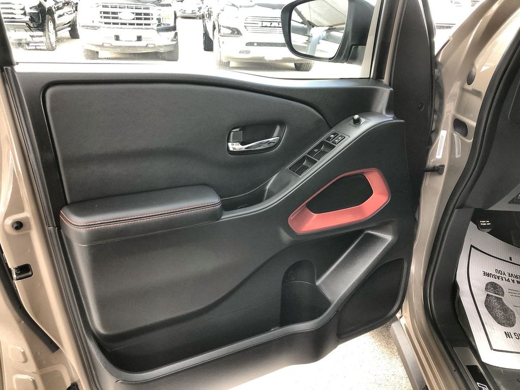 2023 Nissan Frontier