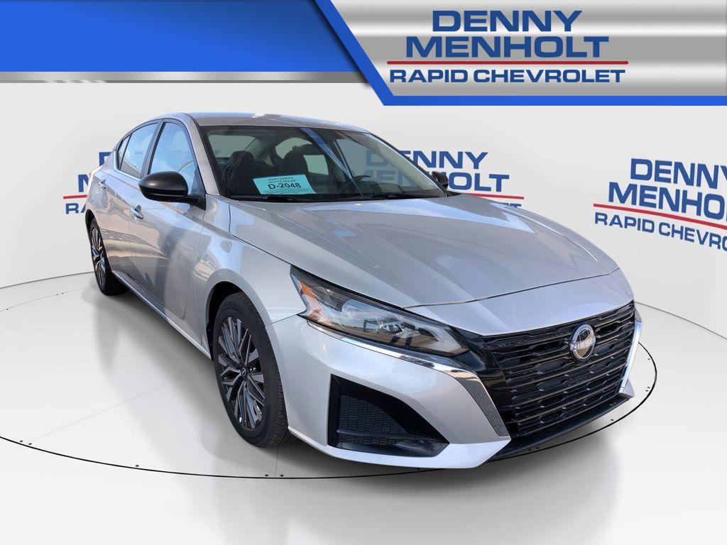 2025 Nissan Altima