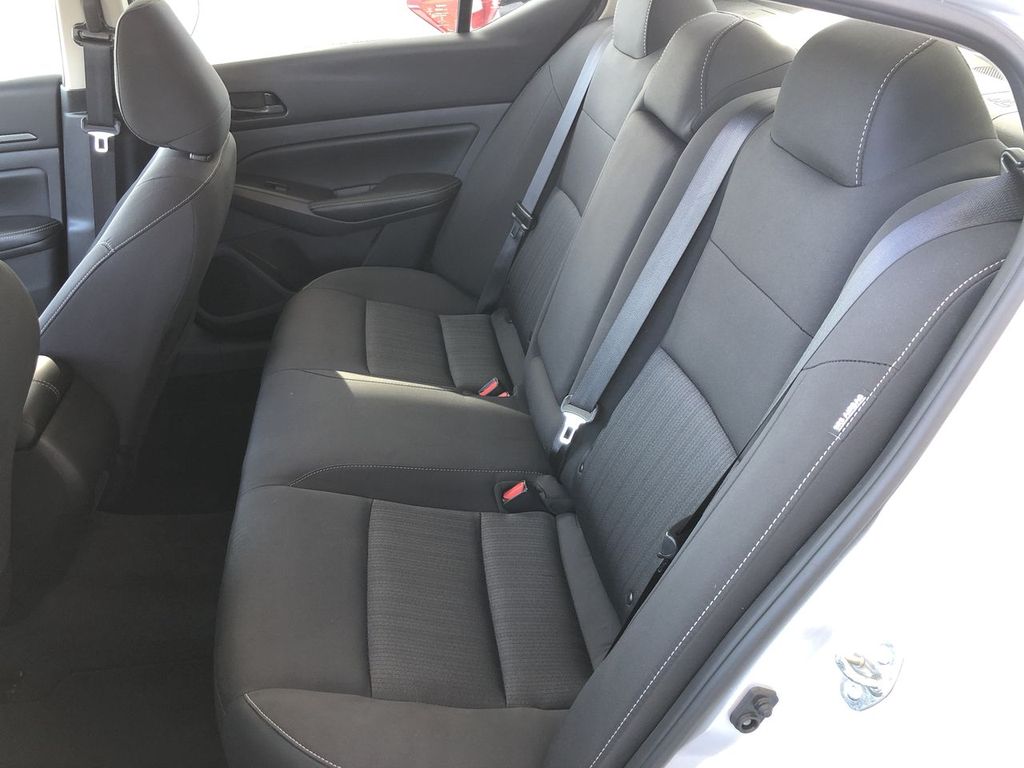 2025 Nissan Altima