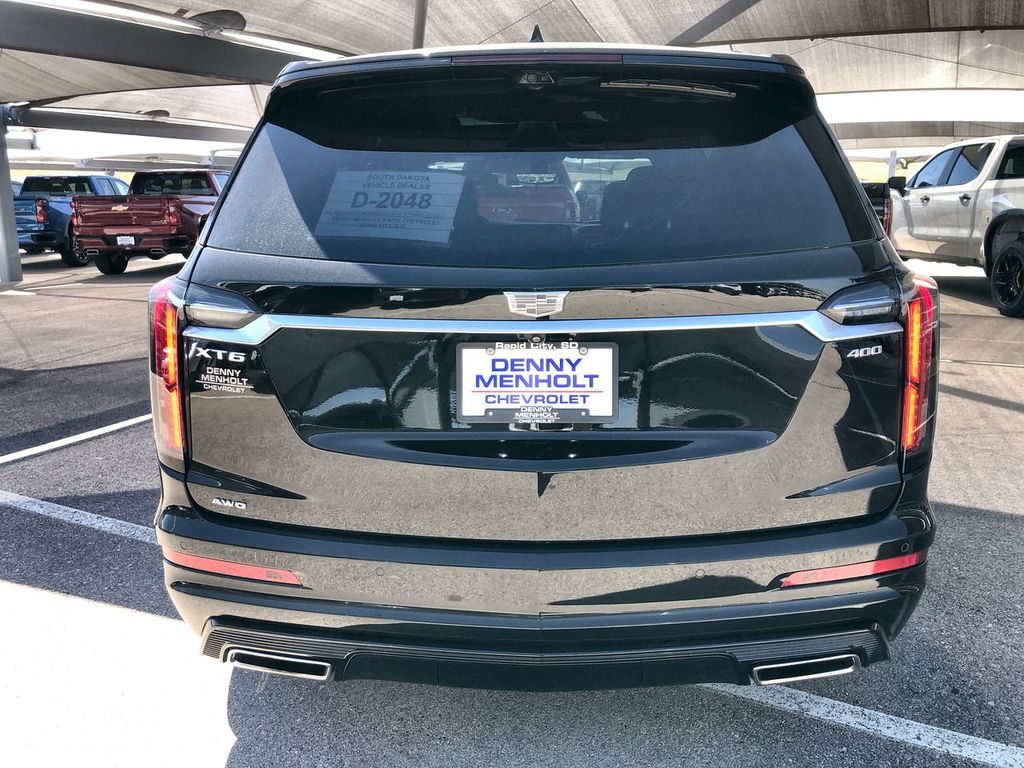 2024 Cadillac XT6