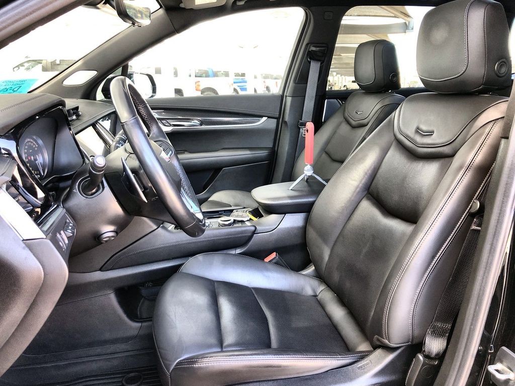 2024 Cadillac XT6