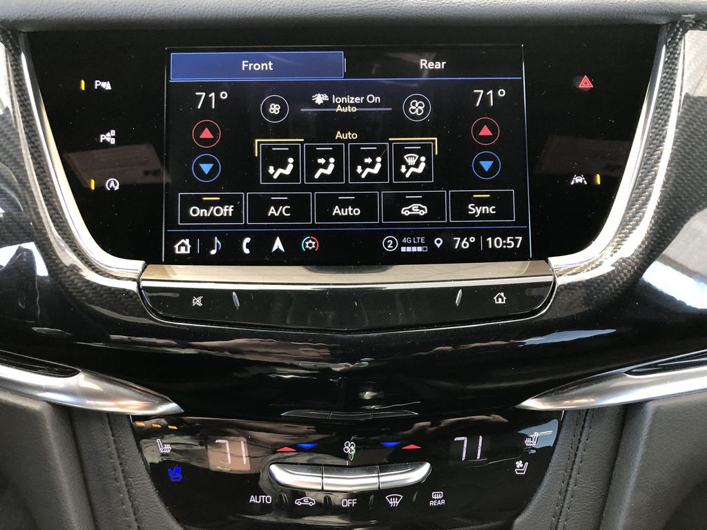 2024 Cadillac XT6