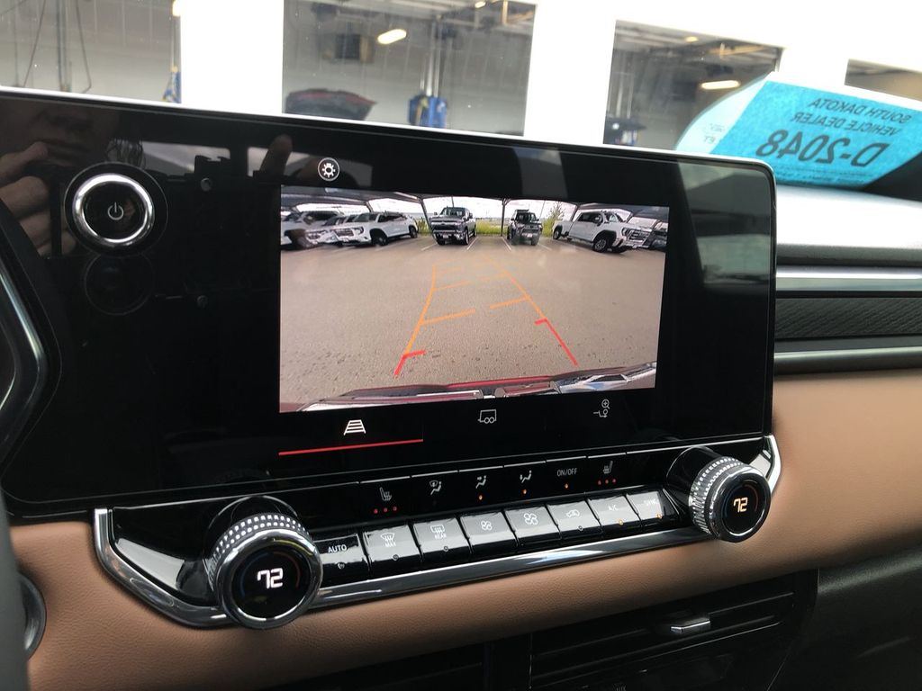 2024 GMC Canyon