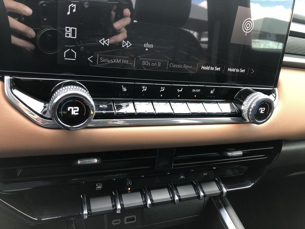 2024 GMC Canyon