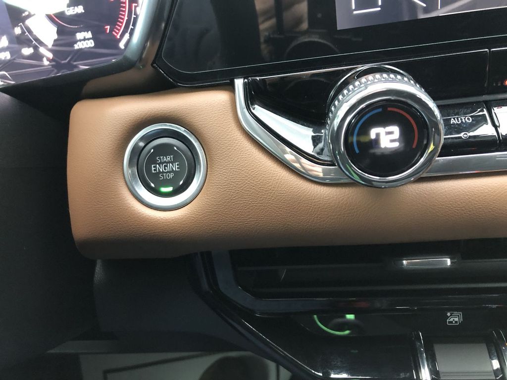 2024 GMC Canyon