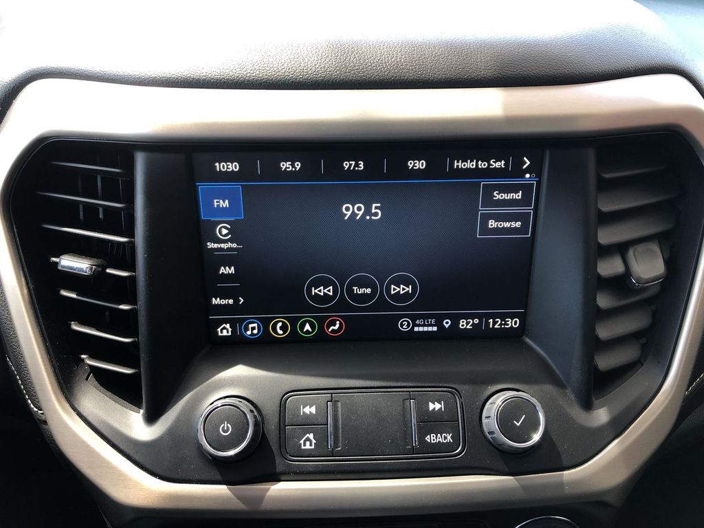 2023 GMC Acadia