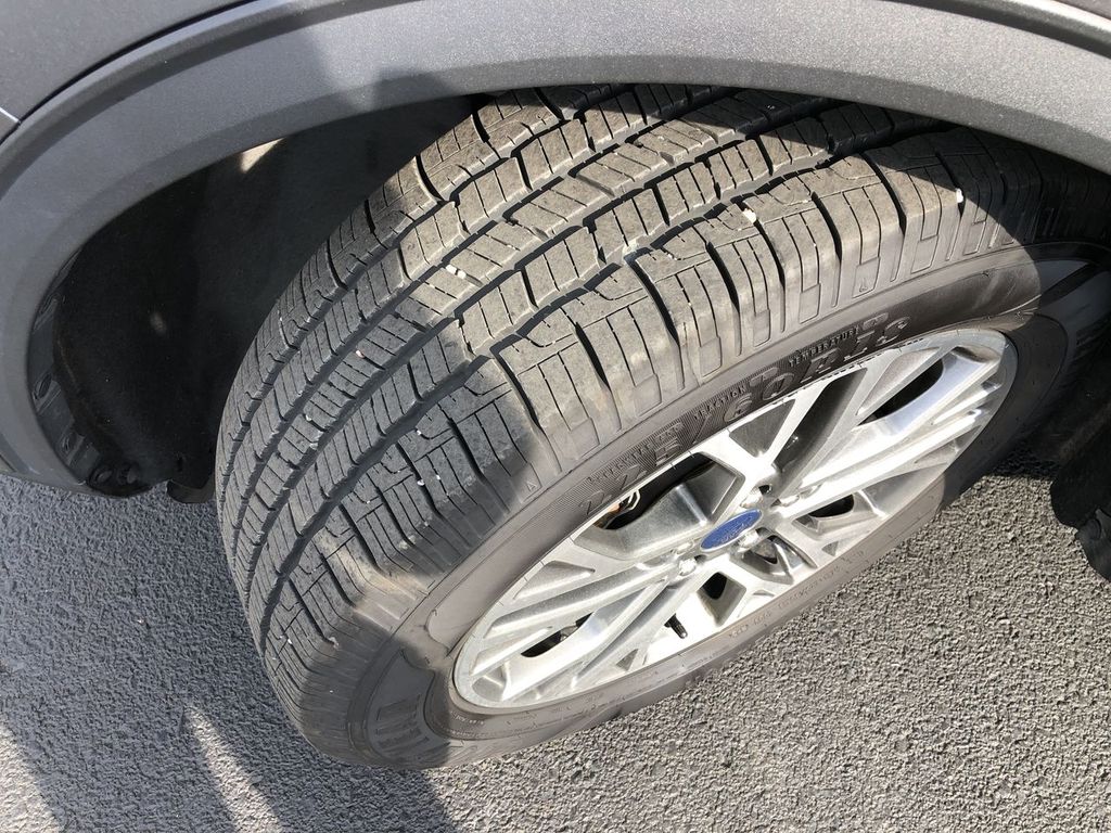2021 Ford Escape Hybrid