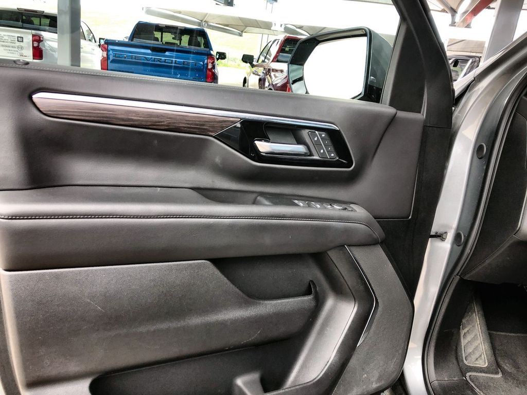 2025 Chevrolet Suburban