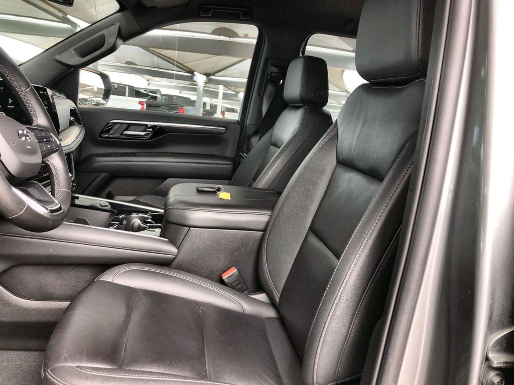 2025 Chevrolet Suburban