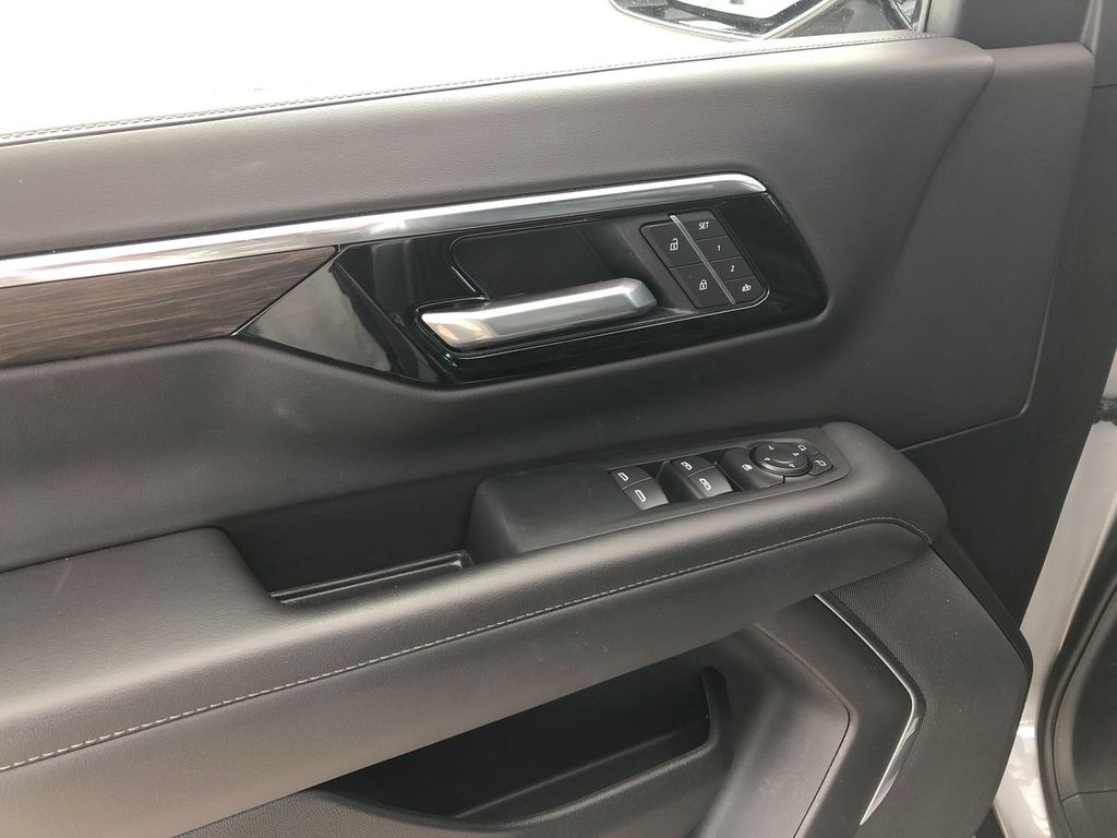 2025 Chevrolet Suburban
