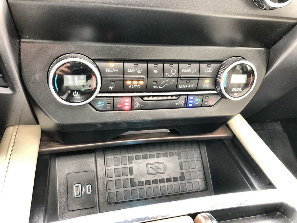 2020 Ford Expedition