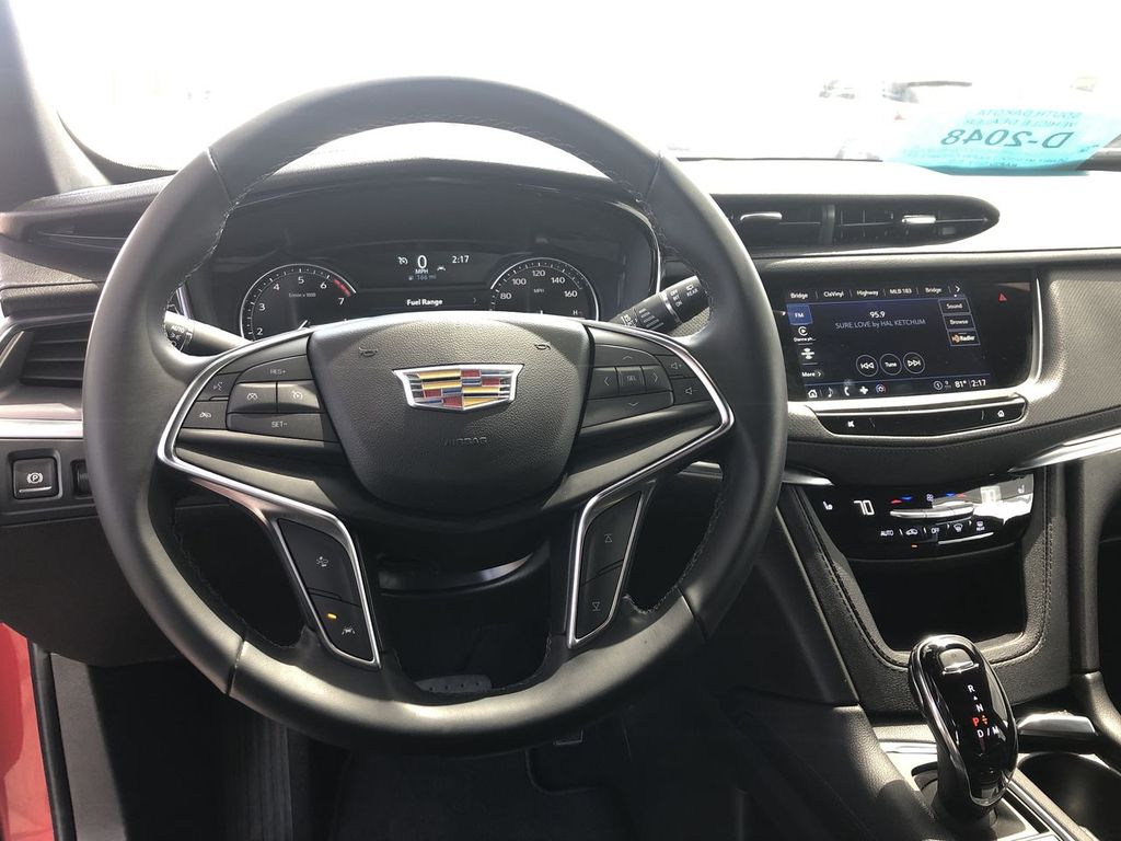 2024 Cadillac XT5