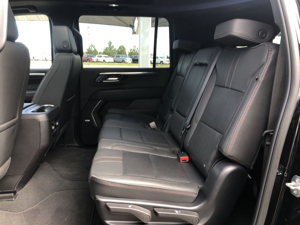2025 Chevrolet Suburban