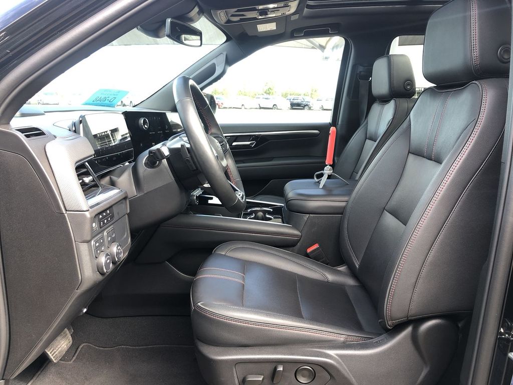 2025 Chevrolet Suburban