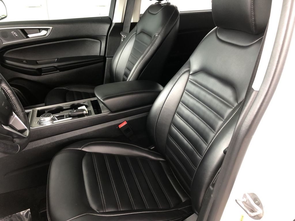 2023 Ford Edge