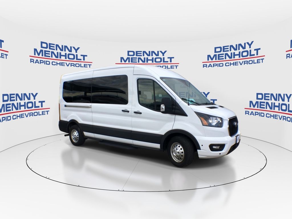 2025 Ford Transit Wagon